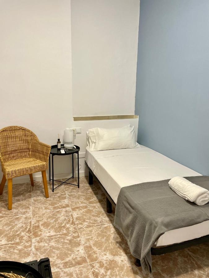 Madison Rooms Сиджес Экстерьер фото