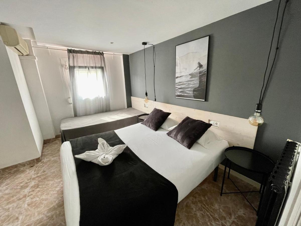 Madison Rooms Сиджес Экстерьер фото