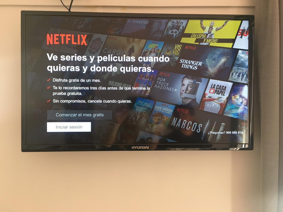 Madison Rooms Сиджес Экстерьер фото